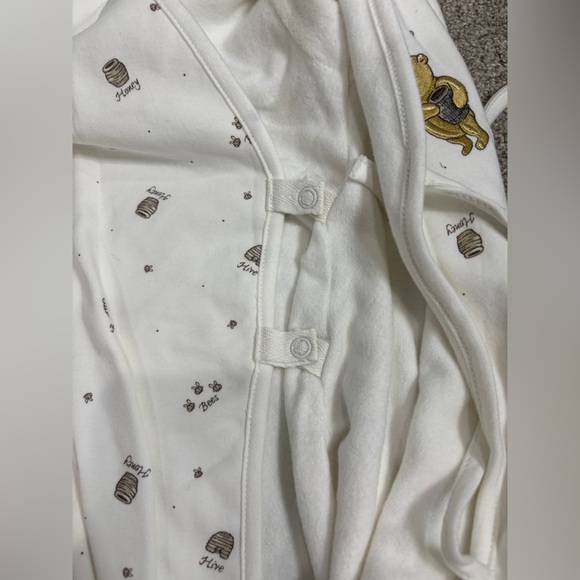 Vintage Y2K Disney Winnie the Pooh baby bunting infant hooded sack 0-6 months - Picture 7 of 9